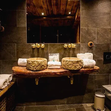 Hotel Casa Mariola 3*